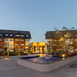 Laghetto Resort Golden